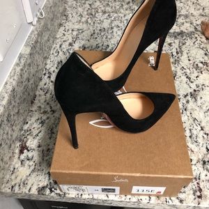 Christian louboutin heels size 38, only worn once